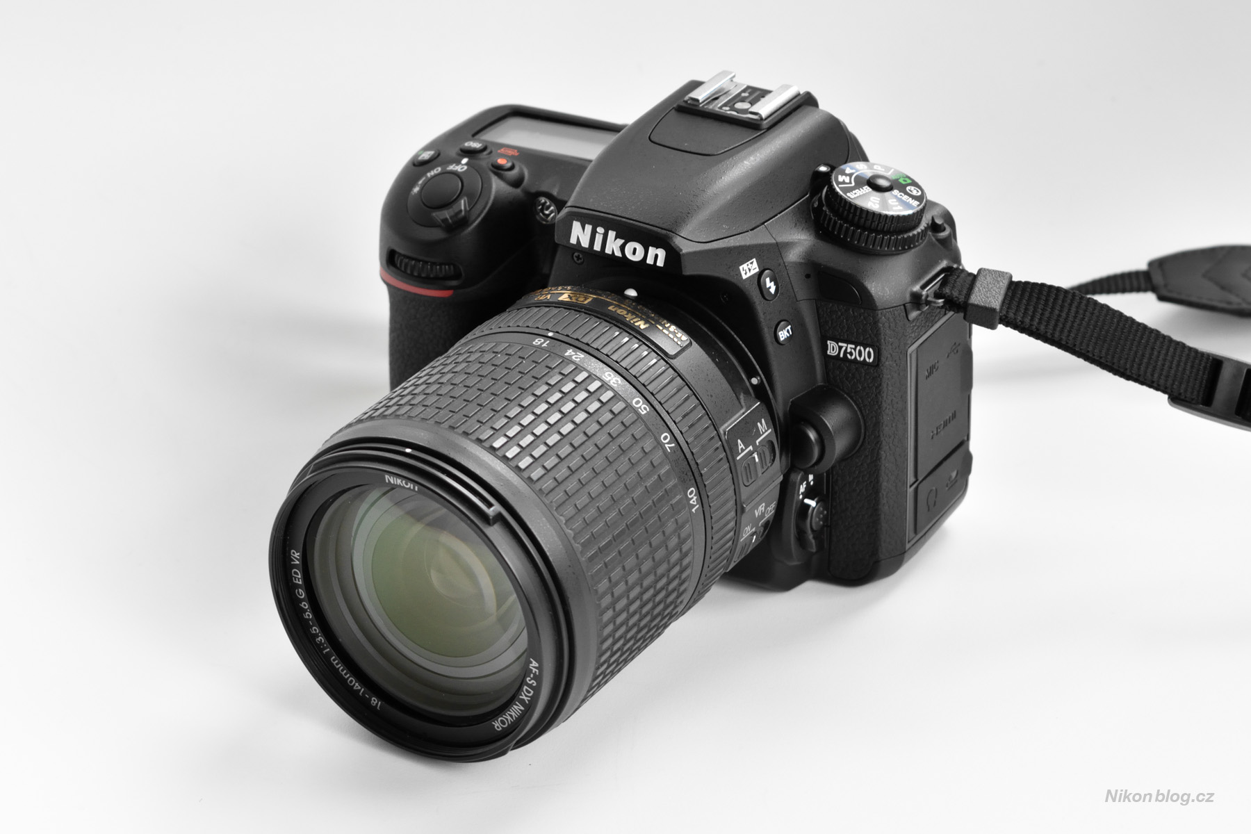 выкуп фотоаппаратов никон d7500