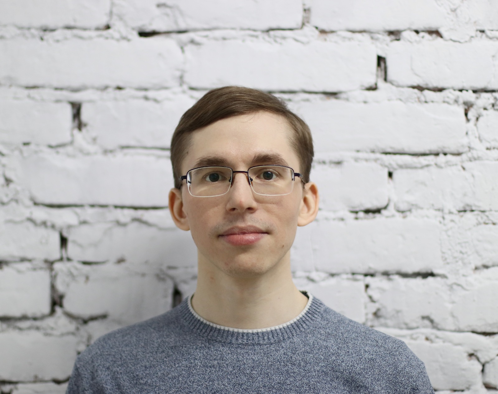 Олег менеджер